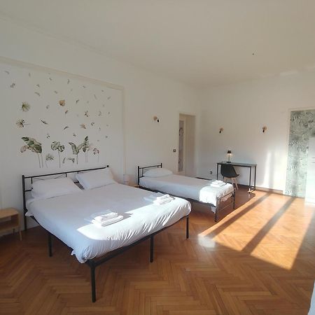 Dock Bay Lodge Hostello Trieste Ngoại thất bức ảnh