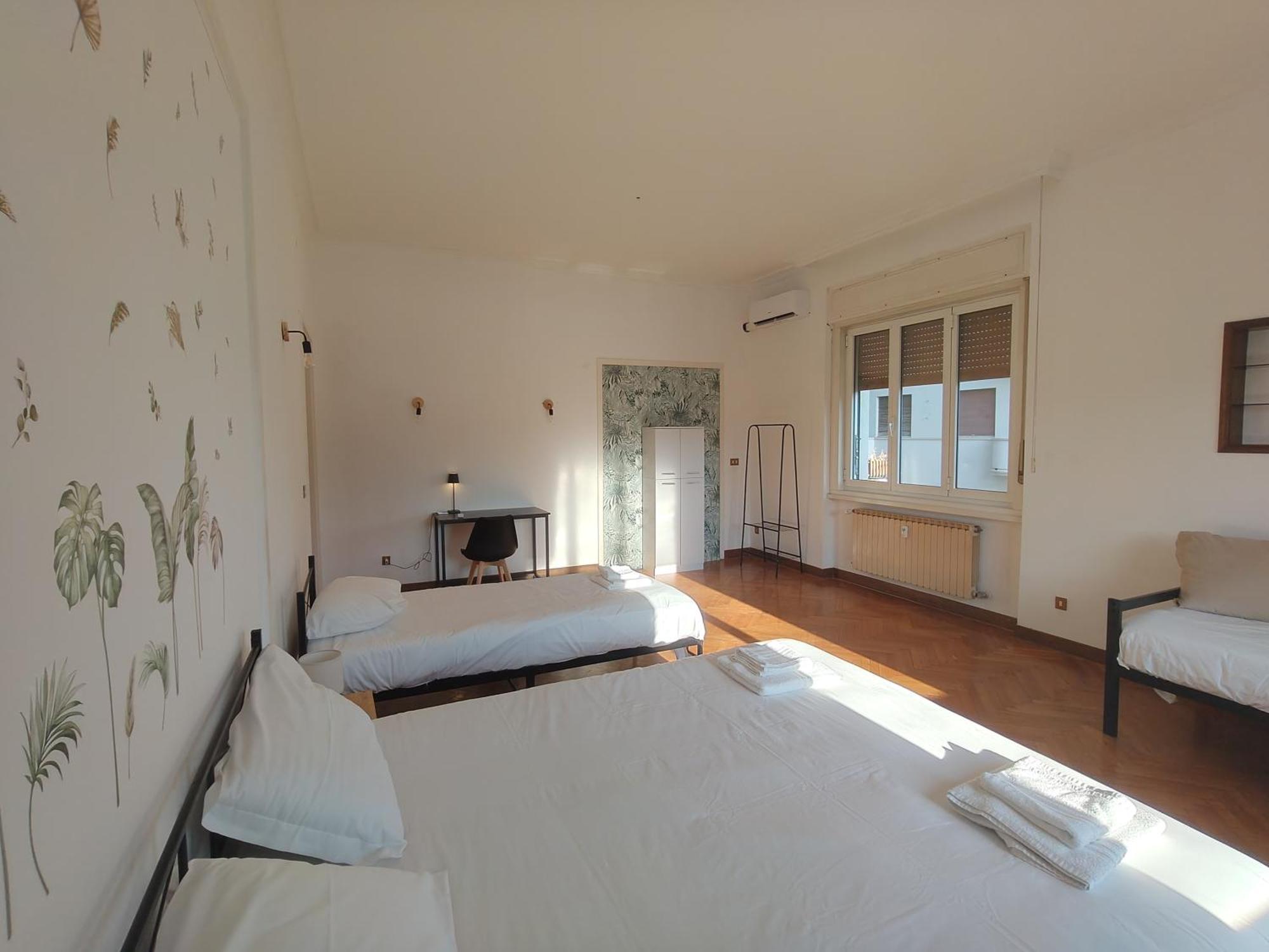 Dock Bay Lodge Hostello Trieste Ngoại thất bức ảnh