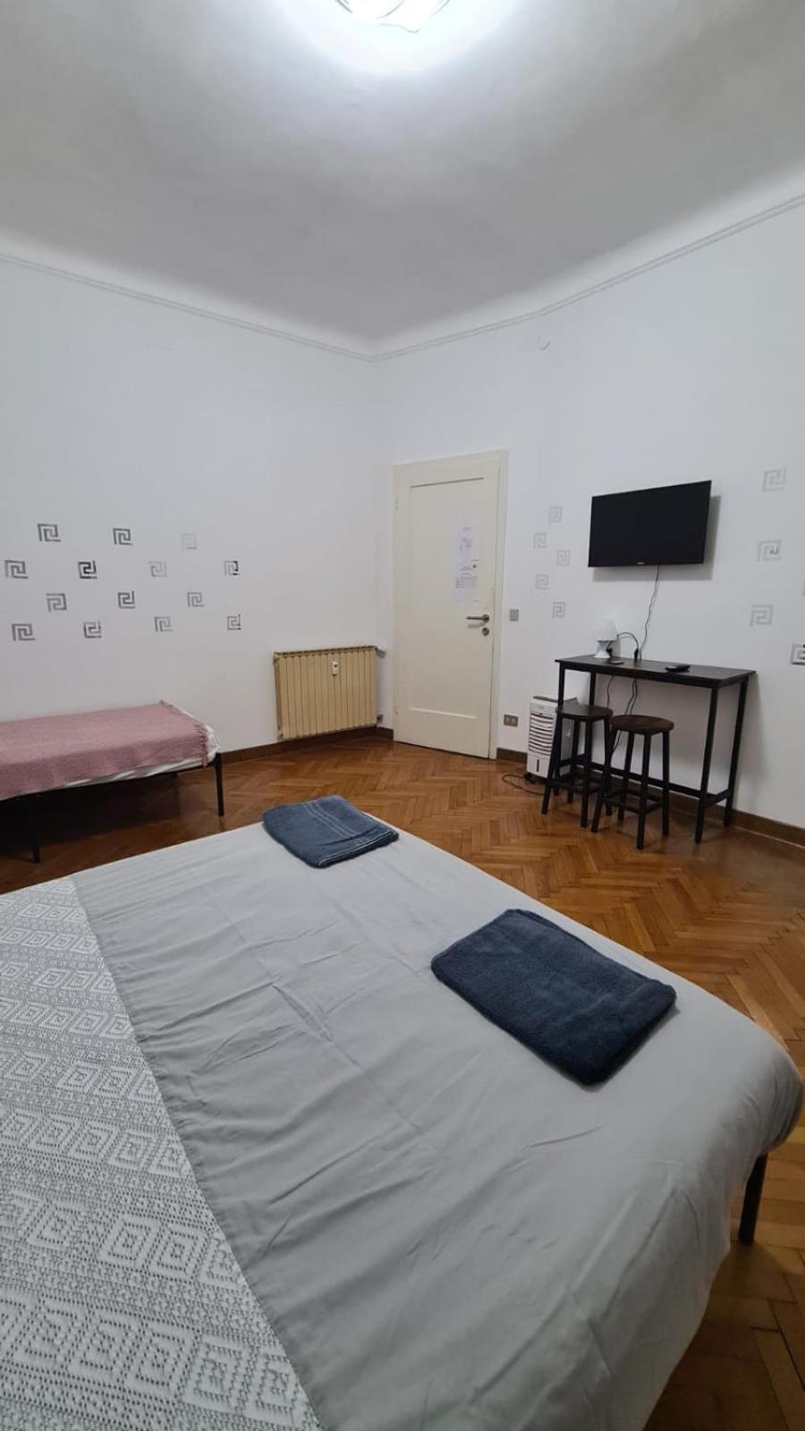 Dock Bay Lodge Hostello Trieste Ngoại thất bức ảnh