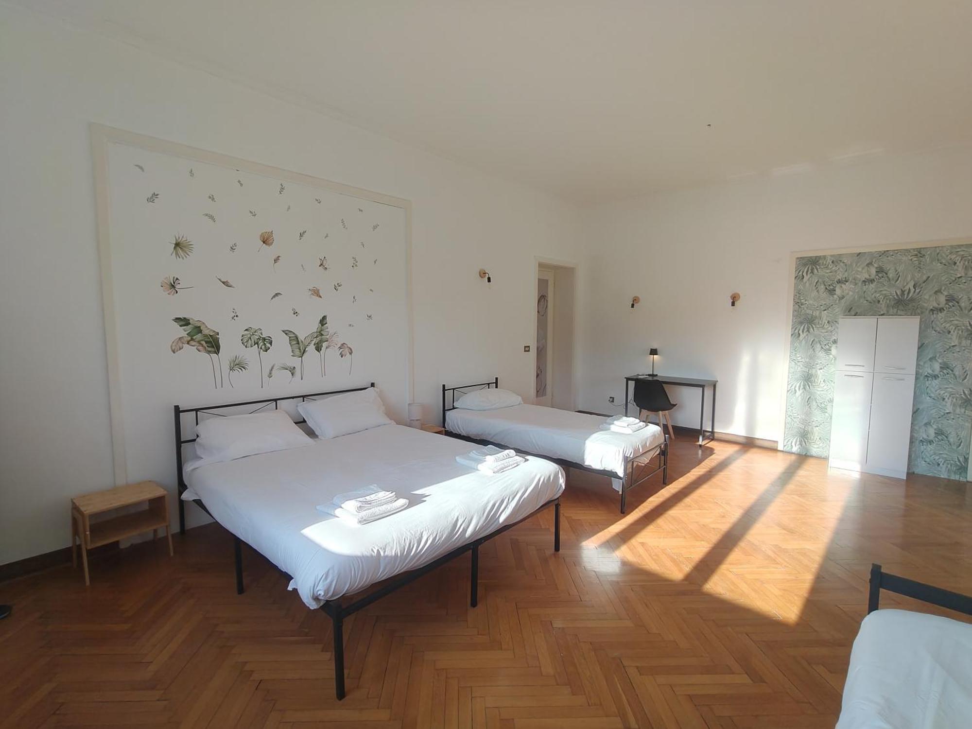 Dock Bay Lodge Hostello Trieste Ngoại thất bức ảnh
