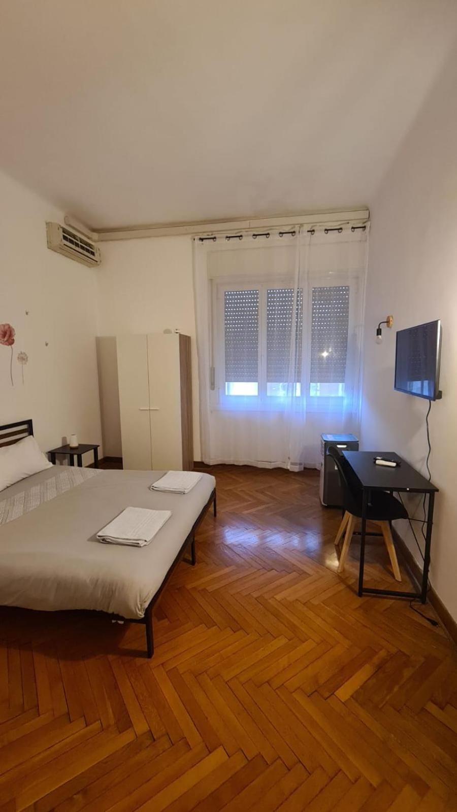 Dock Bay Lodge Hostello Trieste Ngoại thất bức ảnh