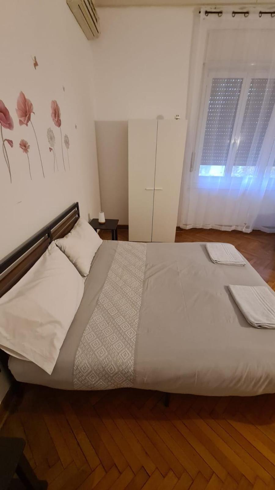 Dock Bay Lodge Hostello Trieste Ngoại thất bức ảnh